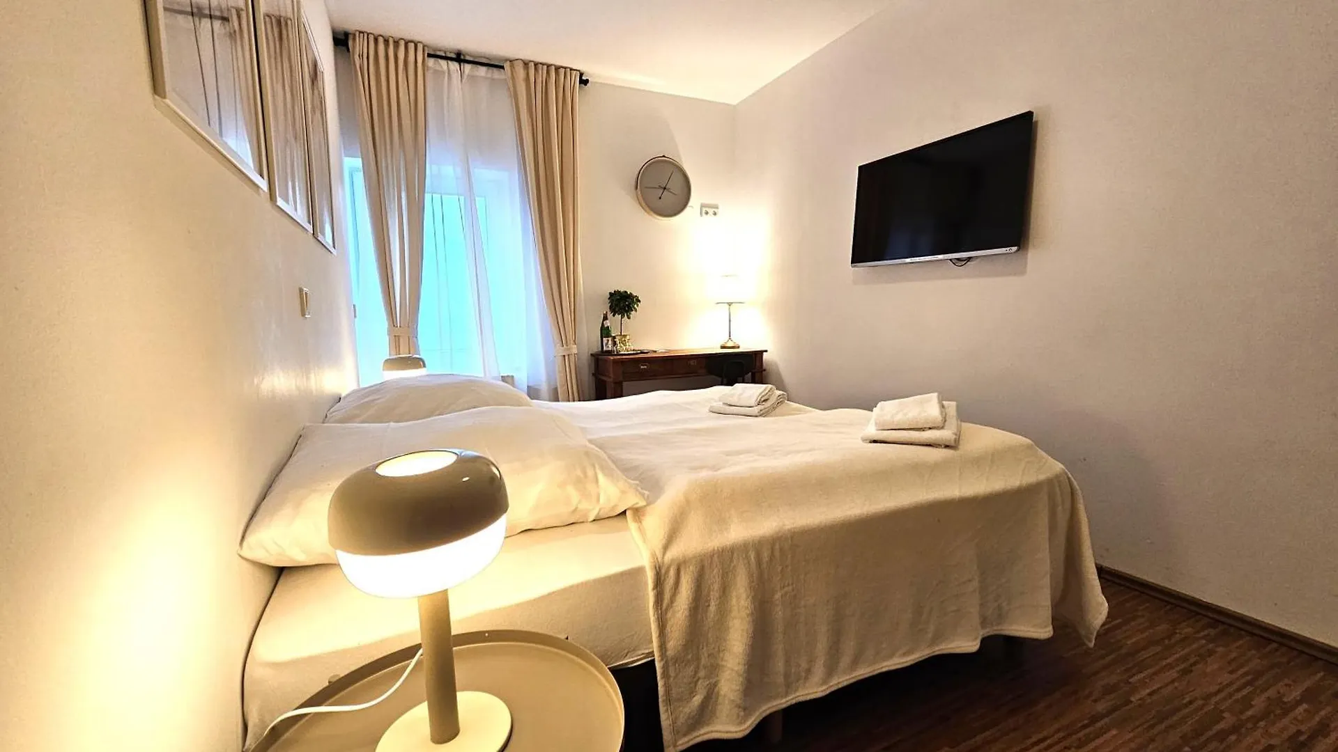Airport Messe Hotel Dusseldorf