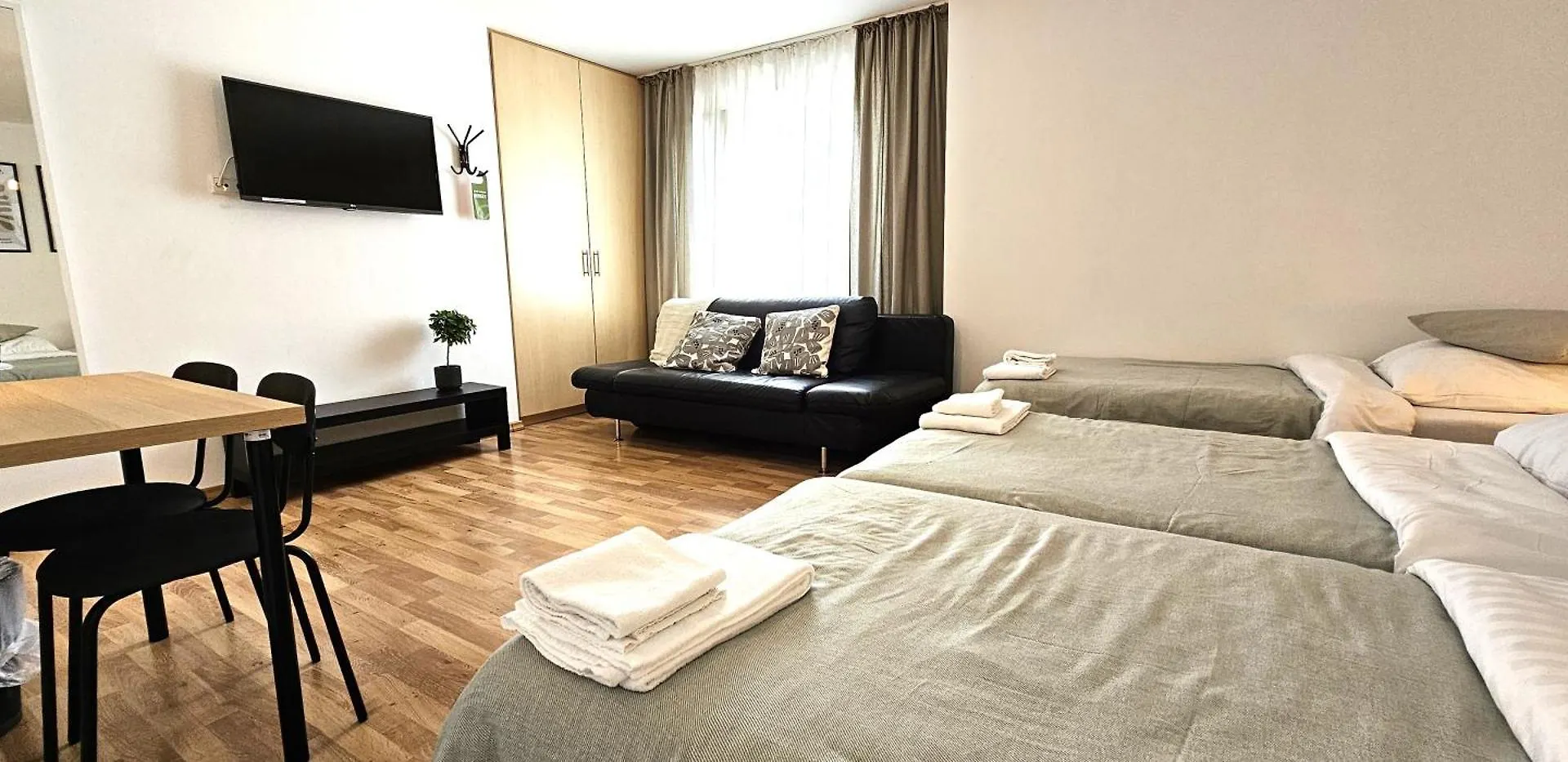 Airport Messe Hotel Dusseldorf