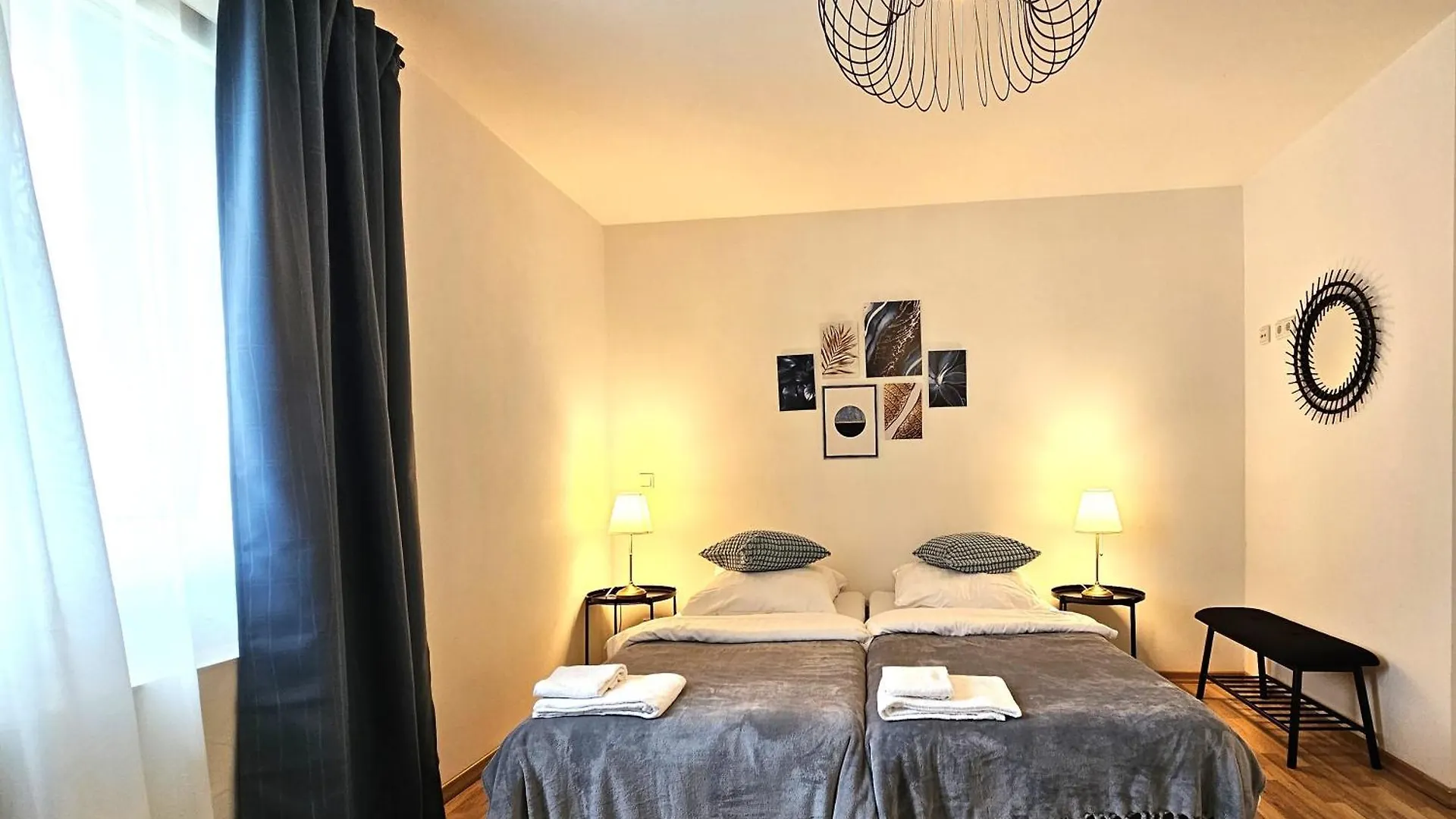 Airport Messe Hotel Dusseldorf 3*,